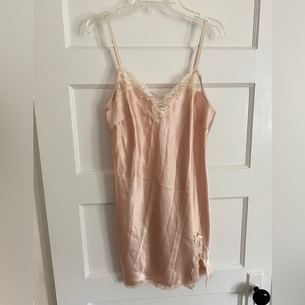 Victoria’s Secret Pink Lace Slip Nightgown Size Medium